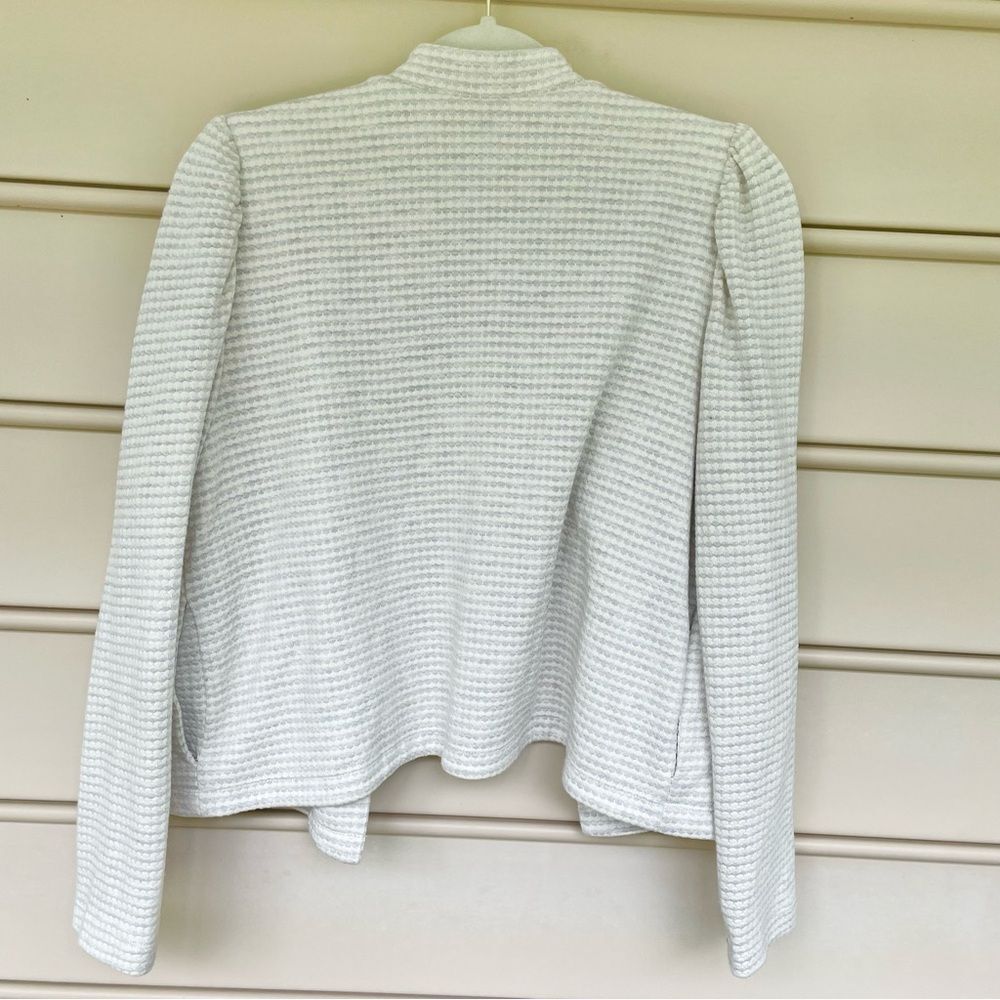 Amour Vert Textured Neutral Open Front Jacket Siz… - image 5